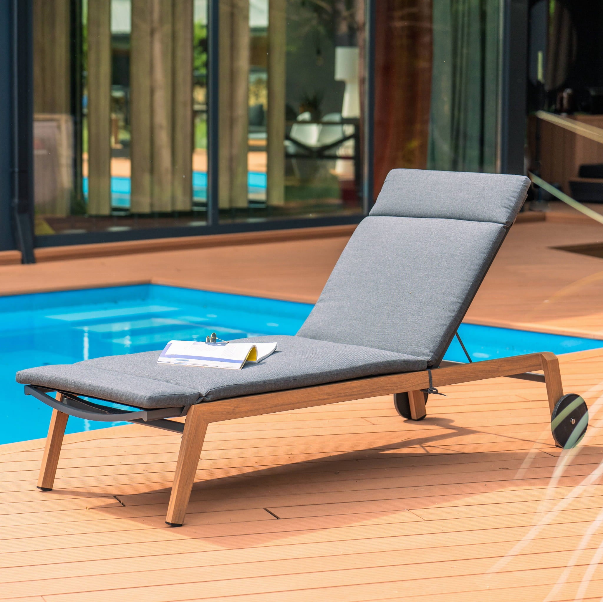 Leżak ogrodowy Duisburg na kółkach